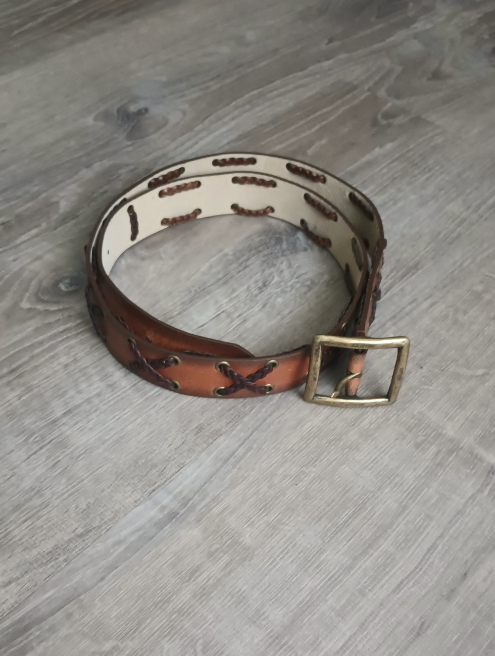 LEATHER BRAIDED BELT W/ ANTIQUE GOLD  BUCKLE (Brown) D-10